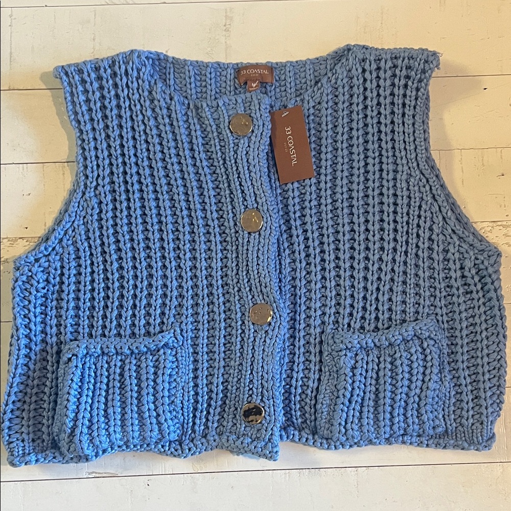 NWT 33 Coastal Chunky Knit Sweater Vest
